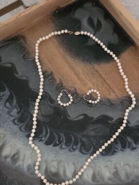 Classic Pearl Necklace and Hoop Earrings Set - Unbranded